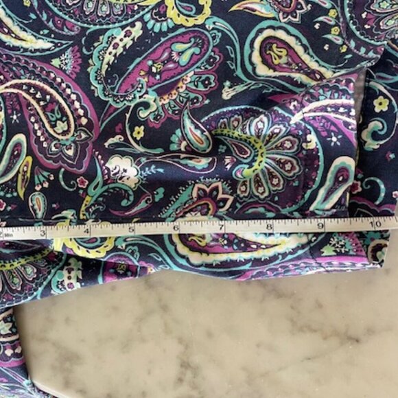 LANDS' END Colorful Paisley Cotton Flat Front Fit 2 Bermuda Shorts - Picture 12 of 14